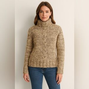 Banana Republic women’s Wool Blend Chunky Cable Knit Sweater – Size M